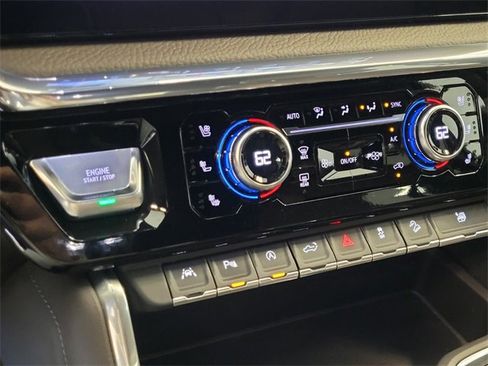 Used 2023 GMC Sierra 1500 Denali w/ Technology Package image 20