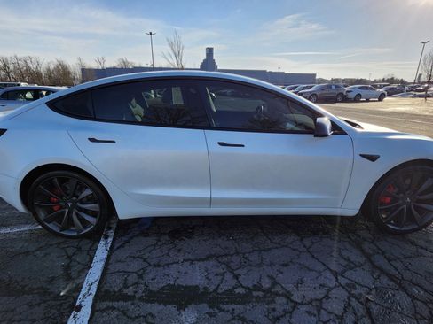 Used 2020 Tesla Model 3 Performance image 17