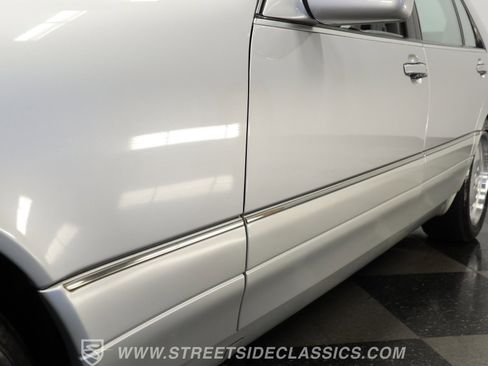 Used 1999 Mercedes-Benz S 500 Sedan image 21