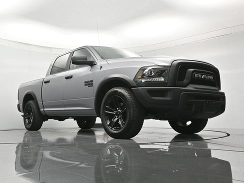 Used 2024 RAM 1500 Warlock RWD image 38