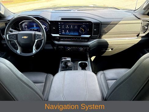 Used 2023 Chevrolet Silverado 1500 LTZ w/ LTZ Premium Package AWD/4WD image 4
