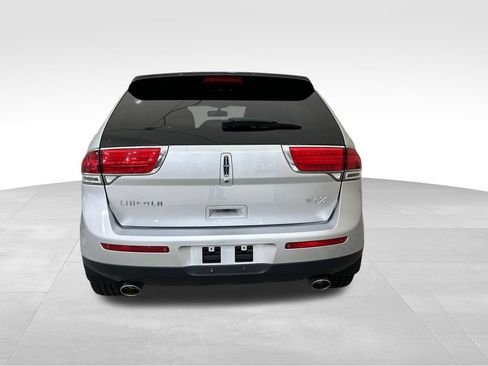 Used 2014 Lincoln MKX FWD w/ Equipment Group 102A image 4