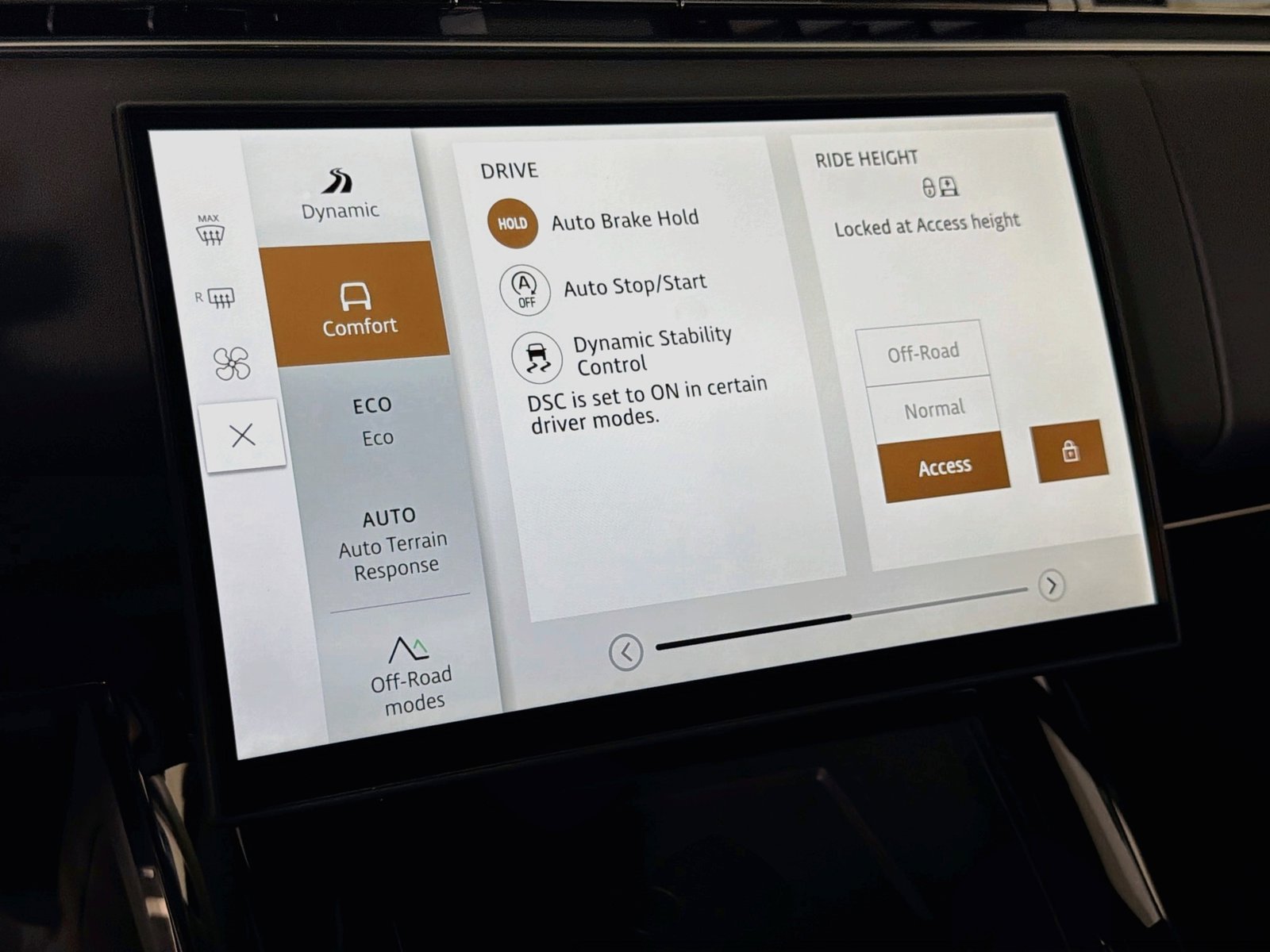 New 2026 Land Rover Range Rover Sport Dynamic SE AWD/4WD image 19