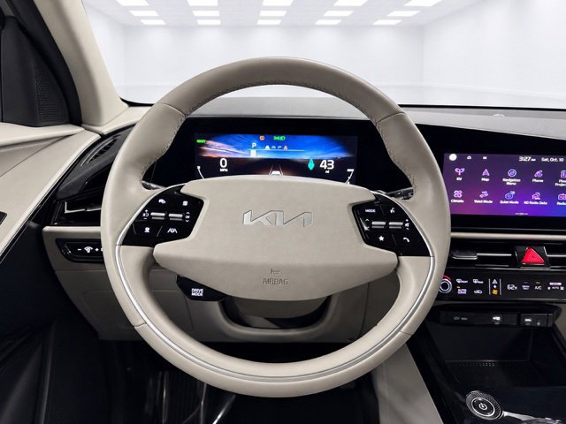 Used 2023 Kia Niro Wind w/ Wind Preserve Package FWD image 22