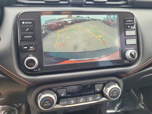 New 2025 Nissan Versa SR w/ Trunk Package image 9