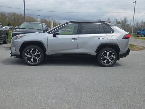 Used 2021 Toyota RAV4 XSE w/ Weather Package AWD/4WD image 26