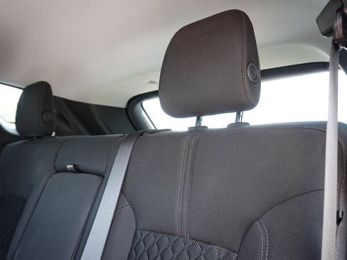 Used 2020 Chevrolet Blazer LT AWD/4WD image 29