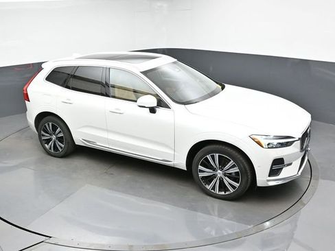 Used 2023 Volvo XC60 B5 Ultimate w/ Climate Package AWD/4WD image 18
