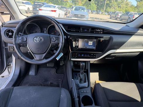Used 2018 Toyota Corolla iM w/ All-Weather Mat Package FWD image 20