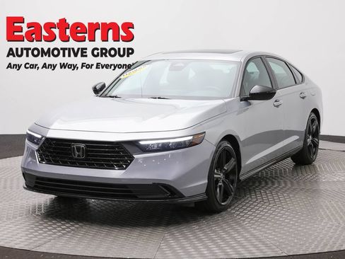 Used 2024 Honda Accord Sport image 1