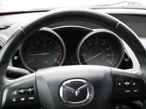 Used 2013 MAZDA MAZDA3 i Touring FWD image 8