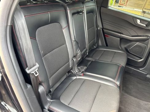 Used 2025 Ford Escape ST-Line Select AWD/4WD image 47