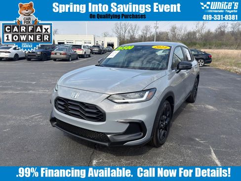 Used 2024 Honda HR-V Sport image 1