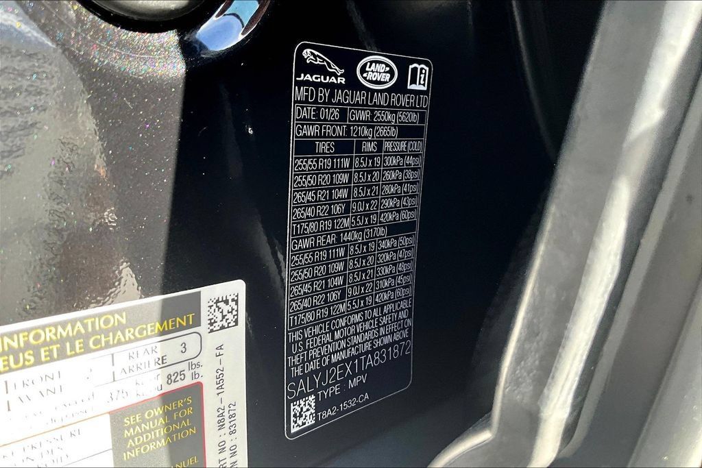 New 2026 Land Rover Range Rover Velar S AWD/4WD image 8