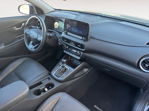 Used 2022 Hyundai Kona Limited image 15