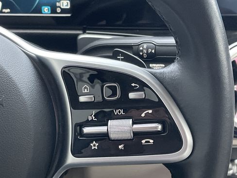 Certified 2022 Mercedes-Benz GLB 250 GLB 250 SUV image 27