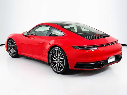 Certified 2022 Porsche 911 Carrera 4S image 3