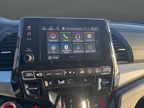 Used 2024 Honda Odyssey Touring image 23