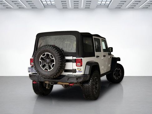 Used 2017 Jeep Wrangler Unlimited Rubicon AWD/4WD image 10