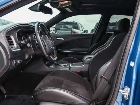 Used 2022 Dodge Charger Scat Pack RWD image 17