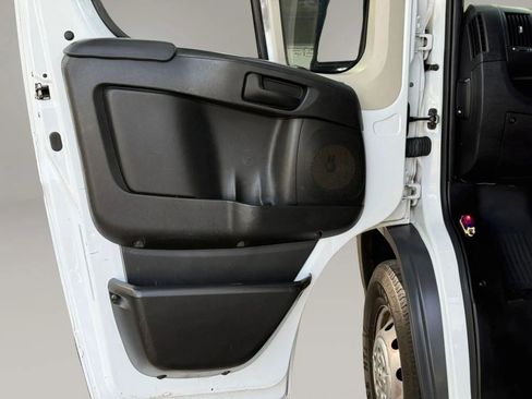 Used 2017 RAM ProMaster 1500 image 13