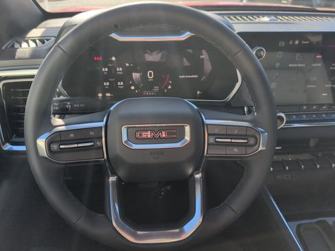 New 2026 GMC Canyon Elevation w/ Convenience Package image 17