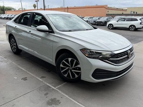 Used 2024 Volkswagen Jetta S FWD image 6