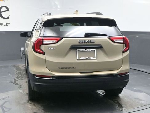 Used 2023 GMC Terrain SLE w/ Driver Convenience Package image 35