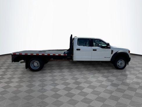 Used 2022 Ford F550 4x4 Crew Cab Super Duty w/ Power Equipment Group image 8