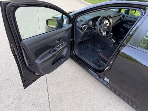 Used 2021 Nissan Versa SR w/ Convenience Package FWD image 26