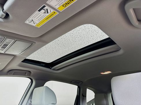 Used 2021 Honda CR-V EX image 17