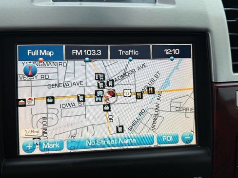 Used 2009 Cadillac Escalade AWD image 17