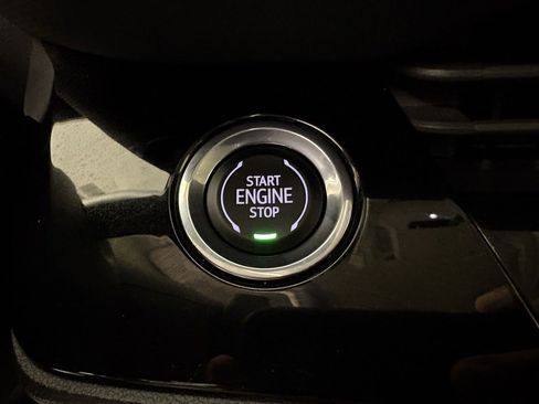 Used 2025 Buick Envision Preferred image 27