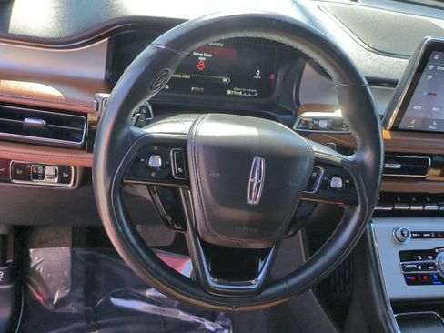 Used 2023 Lincoln Aviator Reserve w/ Equipment Group 201A RWD image 17