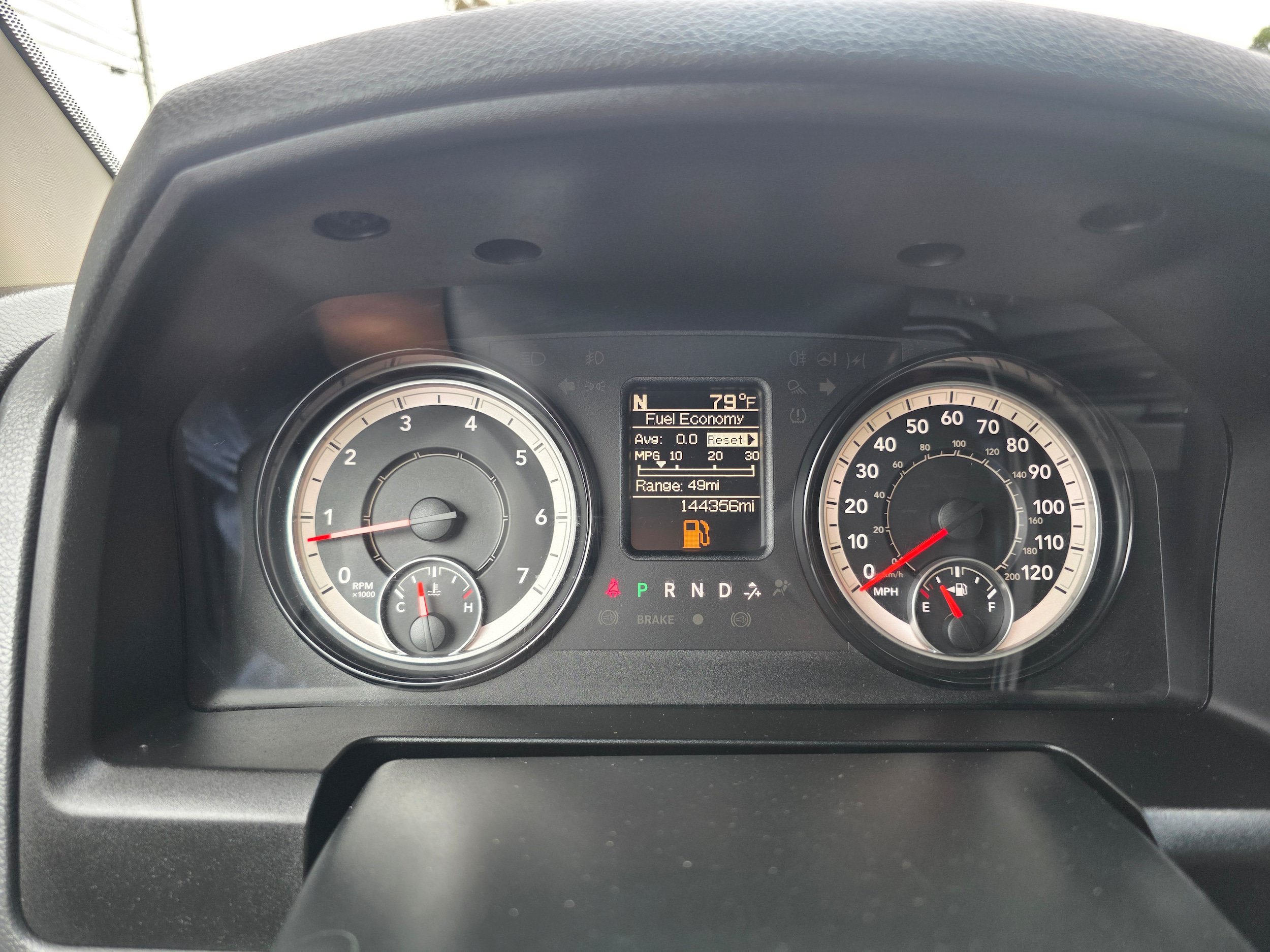 Used 2018 RAM 2500 Tradesman w/ Chrome Appearance Group AWD/4WD image 11