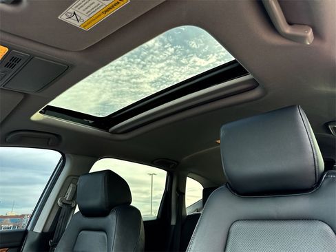 Used 2022 Honda CR-V EX-L image 21