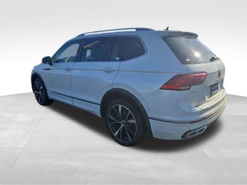 Used 2022 Volkswagen Tiguan SEL R-Line image 5