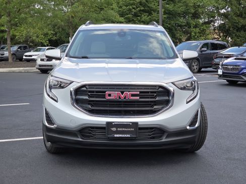 Used 2020 GMC Terrain SLE w/ Driver Convenience Package FWD image 18