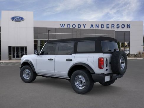 New 2026 Ford Bronco 4-Door AWD/4WD image 4