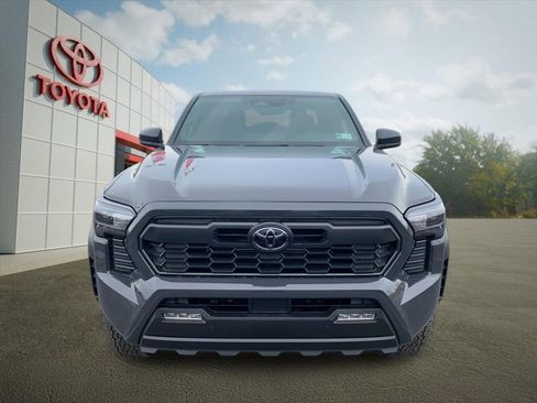 New 2026 Toyota Tacoma TRD Off-Road image 8