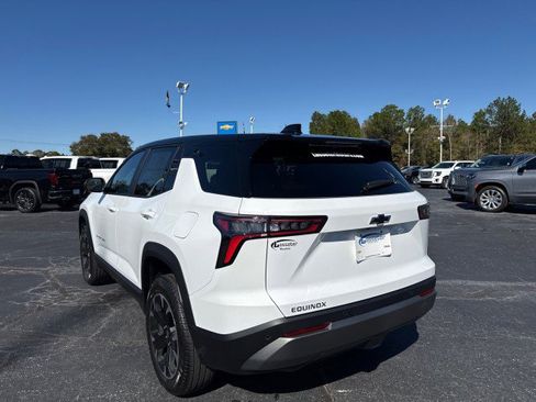 New 2026 Chevrolet Equinox LT image 5