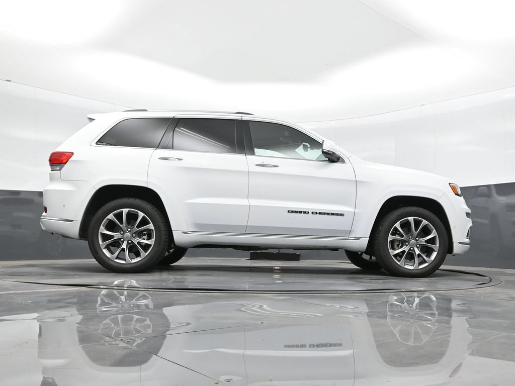 Used 2021 Jeep Grand Cherokee Summit w/ Platinum Series Group AWD/4WD image 31