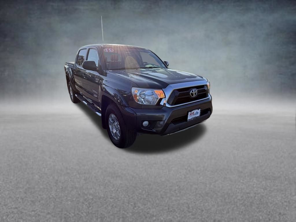 Used 2015 Toyota Tacoma 4x4 Double Cab w/ SR5 Package image 8
