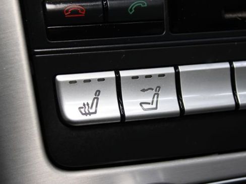 Used 2012 Mercedes-Benz SLK 350 image 19