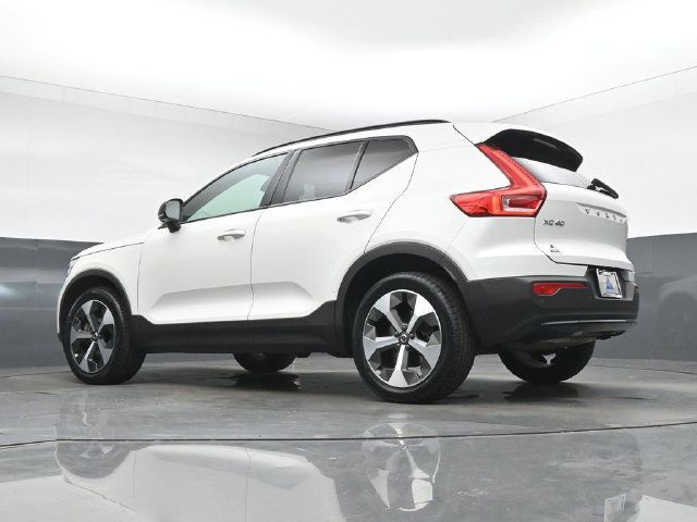 Used 2023 Volvo XC40 B5 Plus w/ Protection Package Premier AWD/4WD image 41