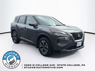 Used 2023 Nissan Rogue SV video 1