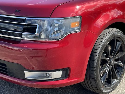 Used 2018 Ford Flex SEL w/ Equipment Group 202A image 34