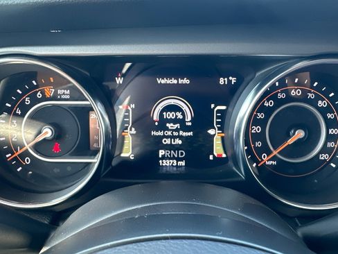 Used 2022 Jeep Wrangler Unlimited Sport image 24