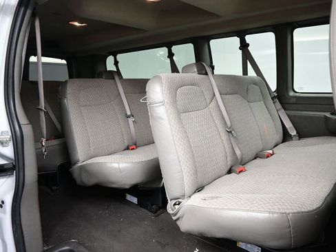 Used 2024 Chevrolet Express 3500 LT w/ LT Preferred Equipment Group RWD image 9