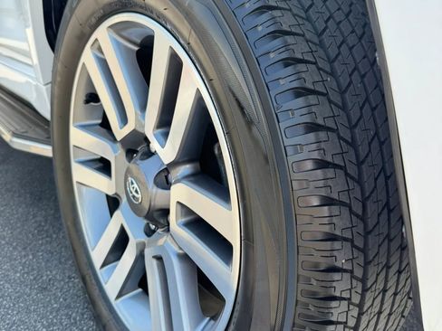 Used 2022 Toyota 4Runner TRD Sport AWD/4WD image 51